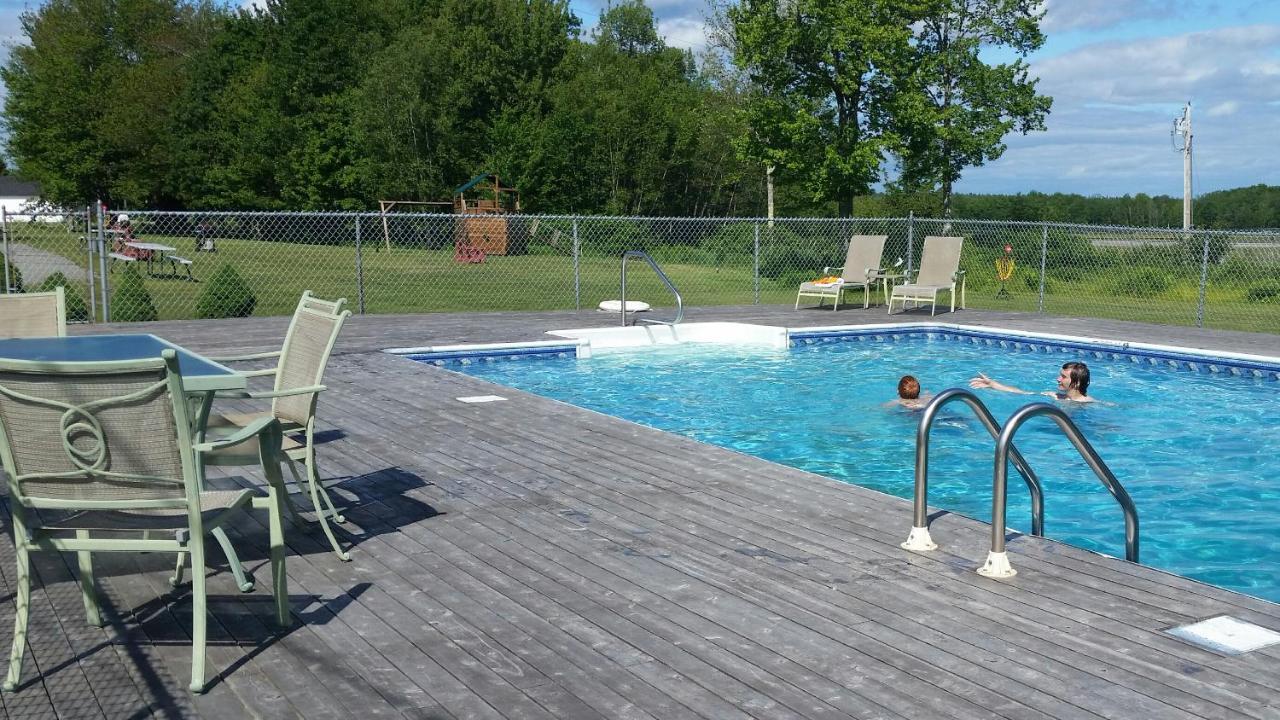 Acadia Sunrise Motel Trenton Exteriér fotografie